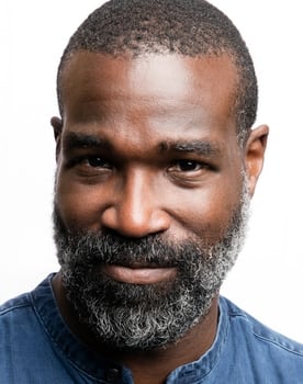 Tunde Adebimpe